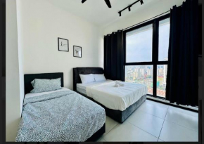 galaxy 3br apartment comfort family stay city view 10pax